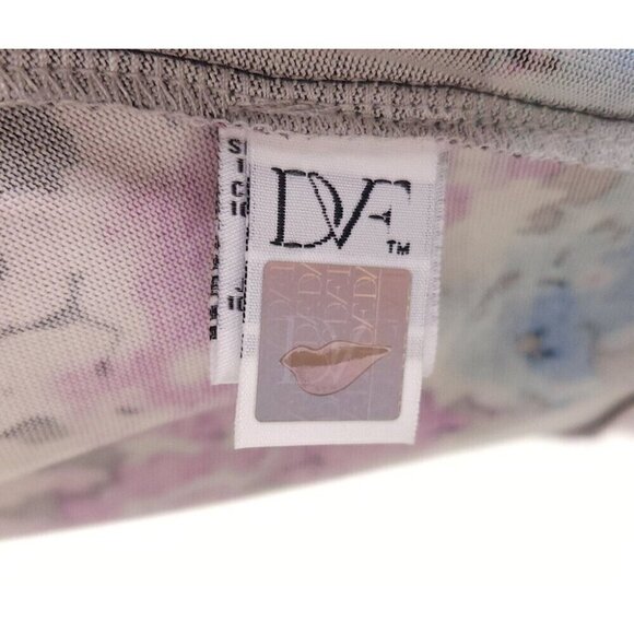 Diane von Furstenberg Cathy Floral Daze Silk Wrap Dress Size 4 S DVF - Picture 12 of 14